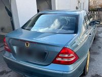 Gebraucht Mercedes 230 170 PS (125 kW) 2003 Grün Limousine