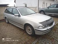 Gebraucht BMW 528 192 PS (141 kW) 1999 Silber Kombi