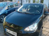 Gebraucht Mitsubishi Space Star Diamant Edition 71 PS (52 kW) 2014 Schwarz Van / Kleinbus