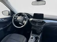 Gebraucht Ford Kuga Titanium 224 PS (164 kW) 2021 Frostweiß SUV