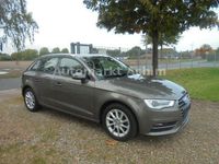 Gebraucht Audi A3 Ambiente 122 PS (89 kW) 2013 Grau Limousine
