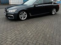 Gebraucht BMW 730 M Sport 265 PS (194 kW) 2016 Grau Limousine