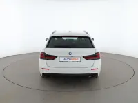 Gebraucht BMW 520 204 PS (150 kW) 2022 Weiß Kombi