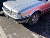 Gebraucht Audi 80 90 PS (66 kW) 1993 Silber Limousine