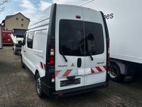 Gebraucht Renault Trafic Komfort 125 PS (91 kW) 2018 Weiß Van / Kleinbus
