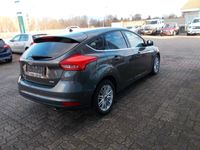 Gebraucht Ford Focus Titanium 150 PS (110 kW) 2017 Grau Limousine