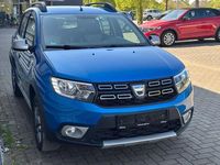 Second-hand Dacia Sandero Stepway 90 CP (66 kW) 2019 Albastru SUV
