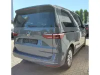 Gebraucht VW Multivan Life 150 PS (110 kW) 2022 J2 pure grey Van / Kleinbus
