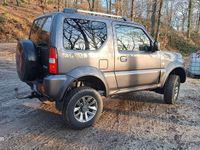 Gebraucht Suzuki Jimny Club 84 PS (61 kW) 2017 Grau SUV