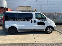 Gebraucht Opel Vivaro 114 PS (83 kW) 2013 Weiß Van / Kleinbus