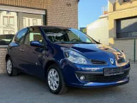 Używany Renault Clio III Dynamique 86 KM (63 kW) 2005 Niebieski