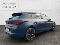 Second-hand Cupra Leon VZ 300 CP (220 kW) 2022 Albastru Berlinǎ