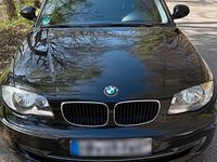 Gebraucht BMW 118 143 PS (105 kW) 2009 Schwarz Kleinwagen