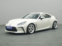 Gebraucht Toyota GR86 234 PS (172 kW) 2024 Crystal white Coupé