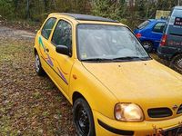 Gebraucht Nissan Micra 54 PS (39 kW) 2000 Gelb Kleinwagen