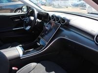 Gebraucht Mercedes C300 AMG 265 PS (194 kW) 2024 Schwarz Limousine