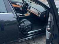 Gebraucht Jaguar XF 190 PS (139 kW) 2012 Grau Limousine