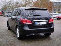 Gebraucht Mercedes B180 122 PS (89 kW) 2017 Schwarz Van / Kleinbus