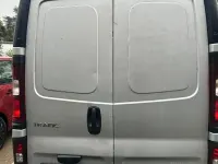 Usata Renault Trafic 145 CV (106 kW) 2018 Argento Monovolume