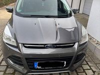 Gebraucht Ford Kuga Titanium 163 PS (119 kW) 2014 Grau SUV