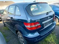 Gebraucht Mercedes B170 115 PS (84 kW) 2006 Blau Van / Kleinbus