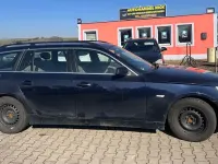 Używany BMW 520 163 KM (119 kW) 2005 Niebieski Kombi