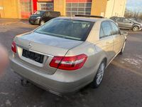Gebraucht Mercedes E500 Elegance 387 PS (284 kW) 2010 Beige Limousine