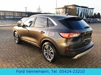 Gebraucht Ford Kuga Titanium 150 PS (110 kW) 2021 Grau SUV