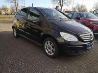 Gebraucht Mercedes B170 116 PS (85 kW) 2007 Kosmosschwarz Van / Kleinbus