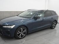 Gebraucht Volvo V60 Plus 197 PS (144 kW) 2025 Blau Kombi