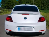 Gebraucht VW Beetle Design 105 PS (77 kW) 2012 Weiß Kleinwagen