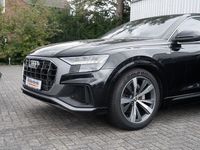 Gebraucht Audi Q8 Ambiente 286 PS (210 kW) 2020 Schwarz SUV