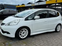 Gebraucht Honda Jazz Sport 99 PS (72 kW) 2011 Weiß Kleinwagen