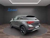 Neu VW T-Roc Style 150 PS (110 kW) 2025 Grau SUV