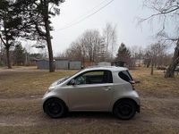Gebraucht Toyota iQ 98 PS (72 kW) 2012 Silber Kleinwagen