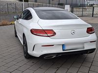 Gebraucht Mercedes C180 AMG line 156 PS (114 kW) 2016 Weiß Coupé