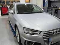 Usata Audi A4 S-Line 190 CV (139 kW) 2019 Argento Station wagon