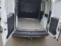 Gebraucht Opel Combo 105 PS (77 kW) 2016 Weiß Van