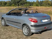 Gebraucht Peugeot 206 CC 136 PS (100 kW) 2002 Silber Cabrio