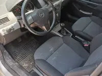 Gebraucht Opel Astra Edition 90 PS (66 kW) 2006 Silber Limousine