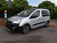 Gebraucht Peugeot Partner Tepee Outdoor 120 PS (88 kW) 2017 Silber Van / Kleinbus