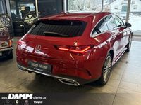Gebraucht Mercedes CLA250e Shooting Brake Premium 218 PS (160 kW) 2024 Rot Kombi