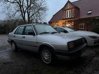 Gebraucht VW Jetta 90 PS (66 kW) 1990 Silber Limousine