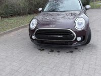 Gebraucht Mini Cooper Essential 136 PS (100 kW) 2019 Braun Kleinwagen