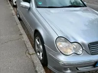 Gebraucht Mercedes C220 150 PS (110 kW) 2005 Silber Limousine