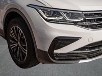 Gebraucht VW Tiguan 200 PS (147 kW) 2022 Weiß SUV