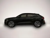 Gebraucht Audi Q8 Design 286 PS (210 kW) 2026 Manufacturer SUV