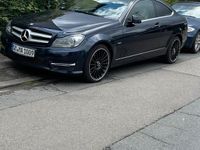 Gebraucht Mercedes C220 170 PS (125 kW) 2012 Blau Coupé