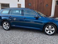 Gebraucht VW Passat Business 190 PS (139 kW) 2019 Blau Kombi