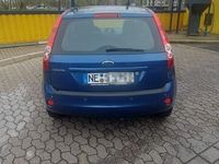 gebraucht Ford Fiesta 1,4 16V Ghia, HU Neu